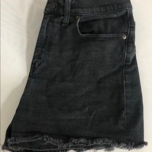 Madewell dark jean shorts. Size 28.